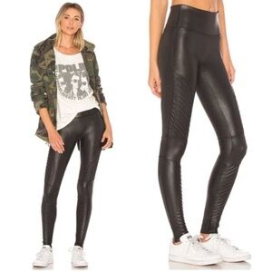 Spanx Faux Leather Moto Leggings In Black Shape-wear Stretchy Sheen SZ Medium
